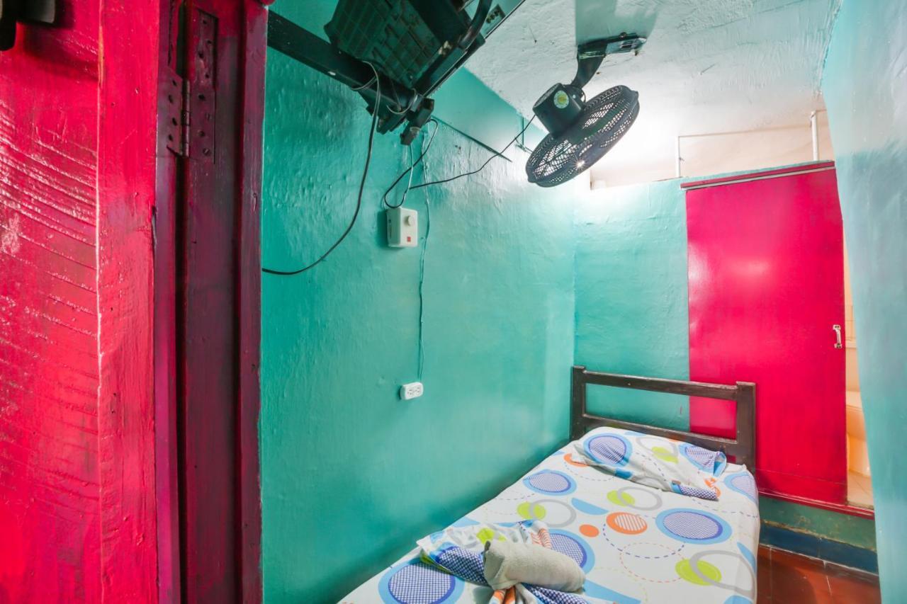 868 Mikaili Spot Guest house *